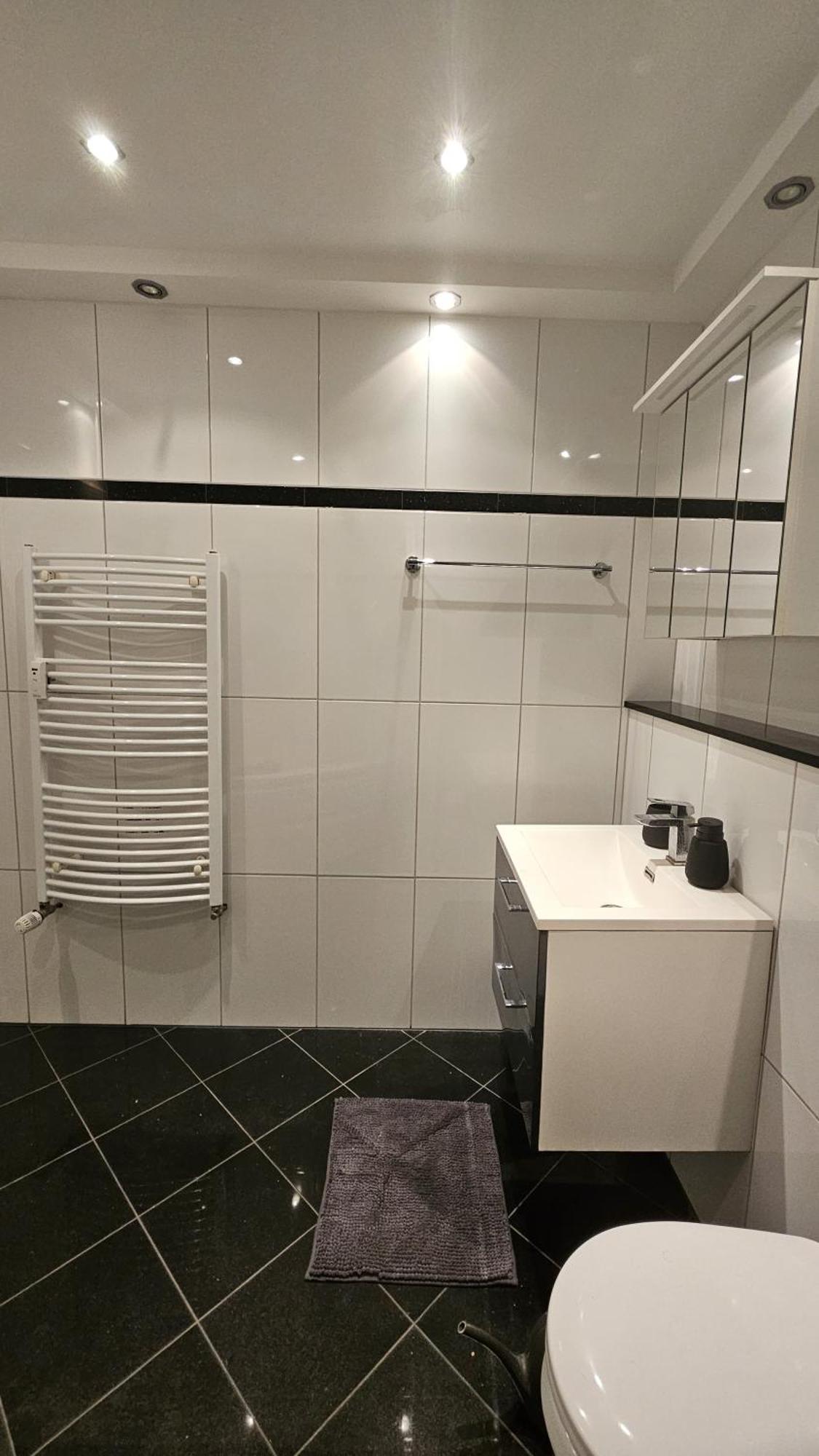 80 M2 Moderne Und Zentrale Wohnung In Hannover Mit Eigenem Parkplatz Екстер'єр фото